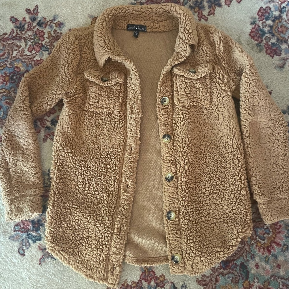 Derek Heart camel brown Sherpa shacket